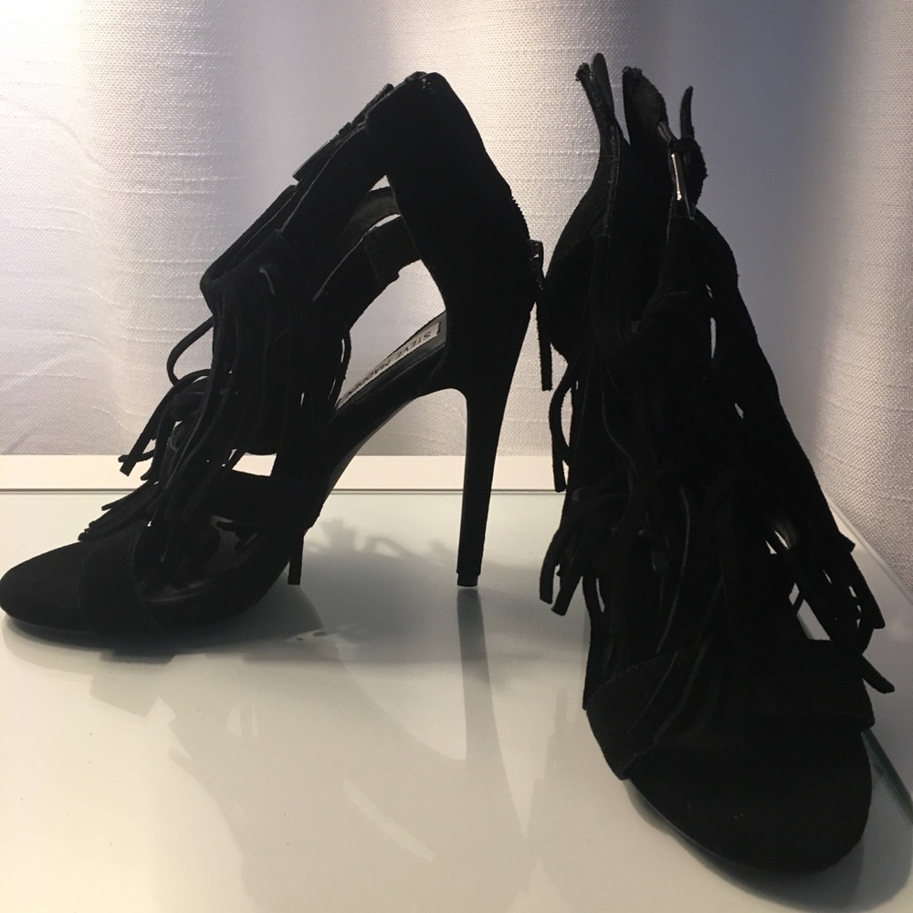 Steve Madden fringe heel